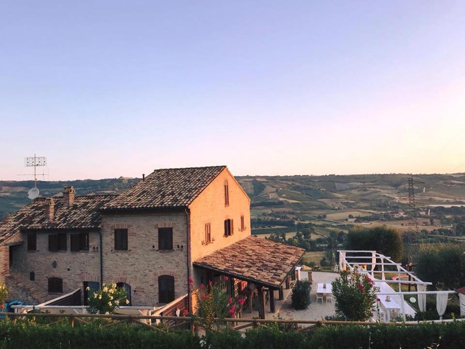 Villaladiva Boutique Glamping Massignano Exteriör bild
