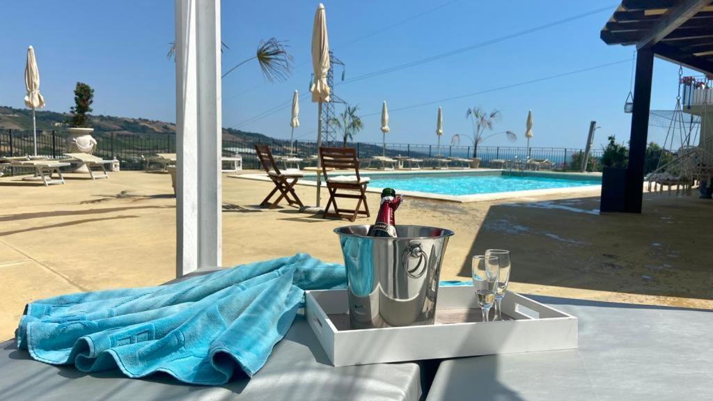 Villaladiva Boutique Glamping Massignano Exteriör bild